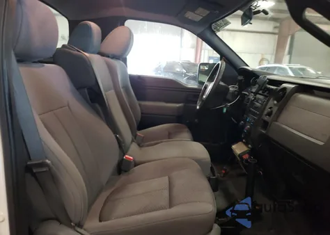 2012 Ford F150 из США, поврежденный, VIN 1FTNF1CF4CKD54302